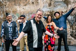 Houserockers